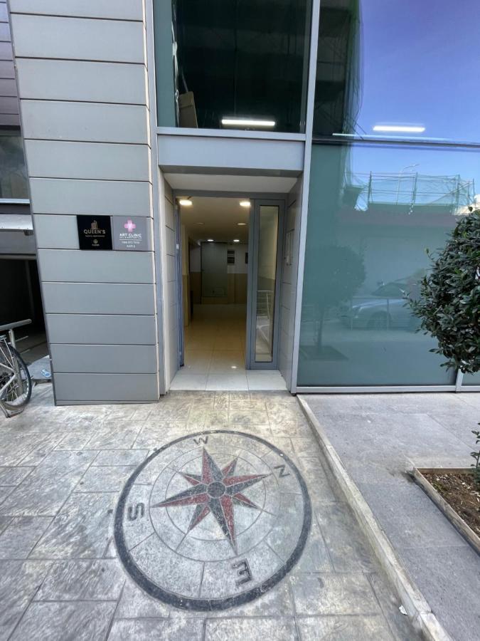 Apartment Queens Luxury Tirana