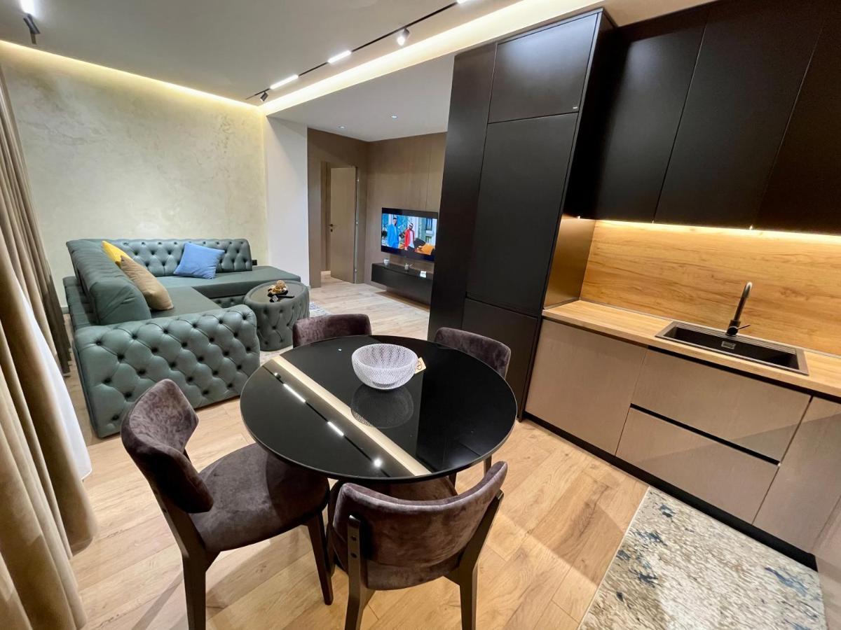 Queens Luxury Tirana